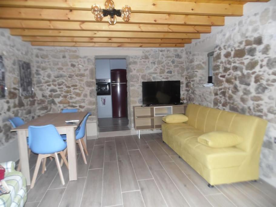 Villa Alonia Kalamata Exterior photo